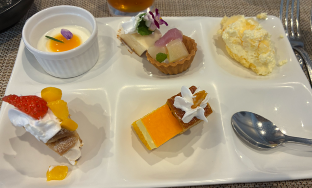 【食事会レク】ランチビュッフェに行きました！の画像